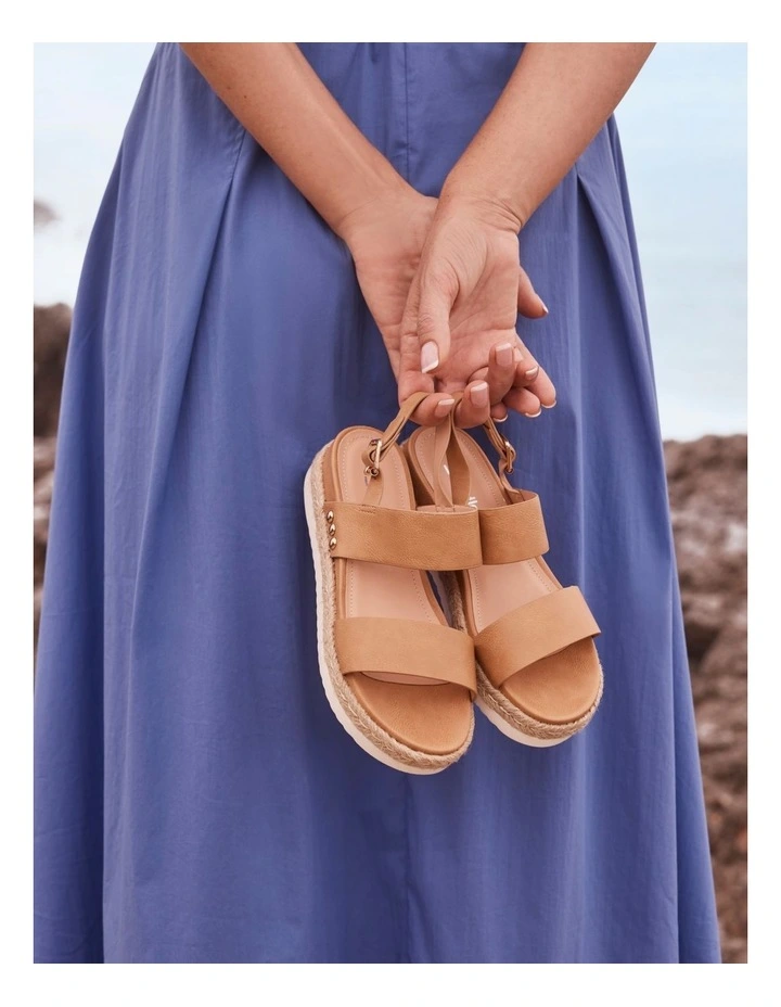Wave Tan Smooth Sandals