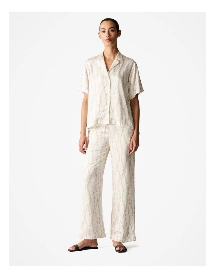 Satin Chain Print Camp Shirt in Parchment