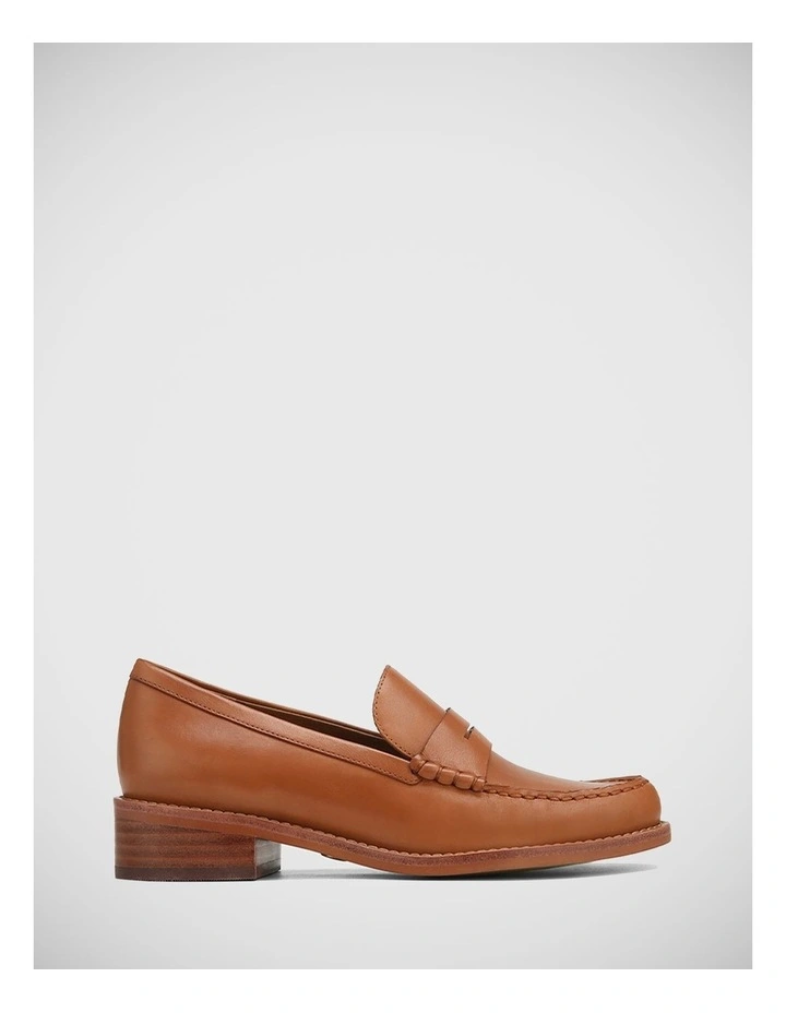 Faye Leather Loafer in Dark Cognac