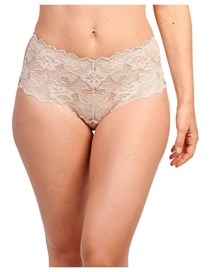 Arum Mid-Rise Lace Brief in Skin