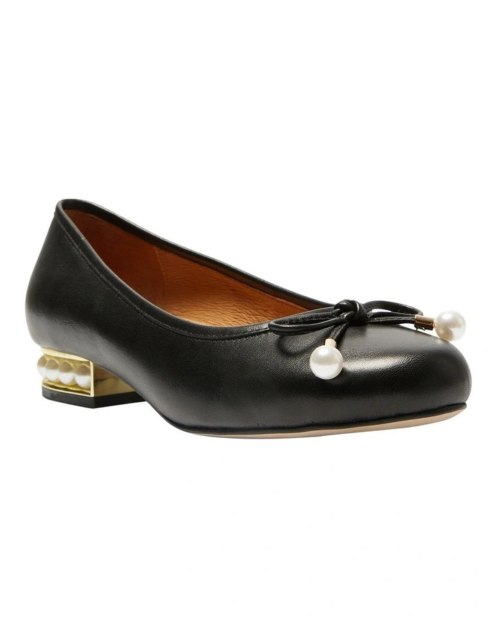 Paris Ballet Flats in Black Glove