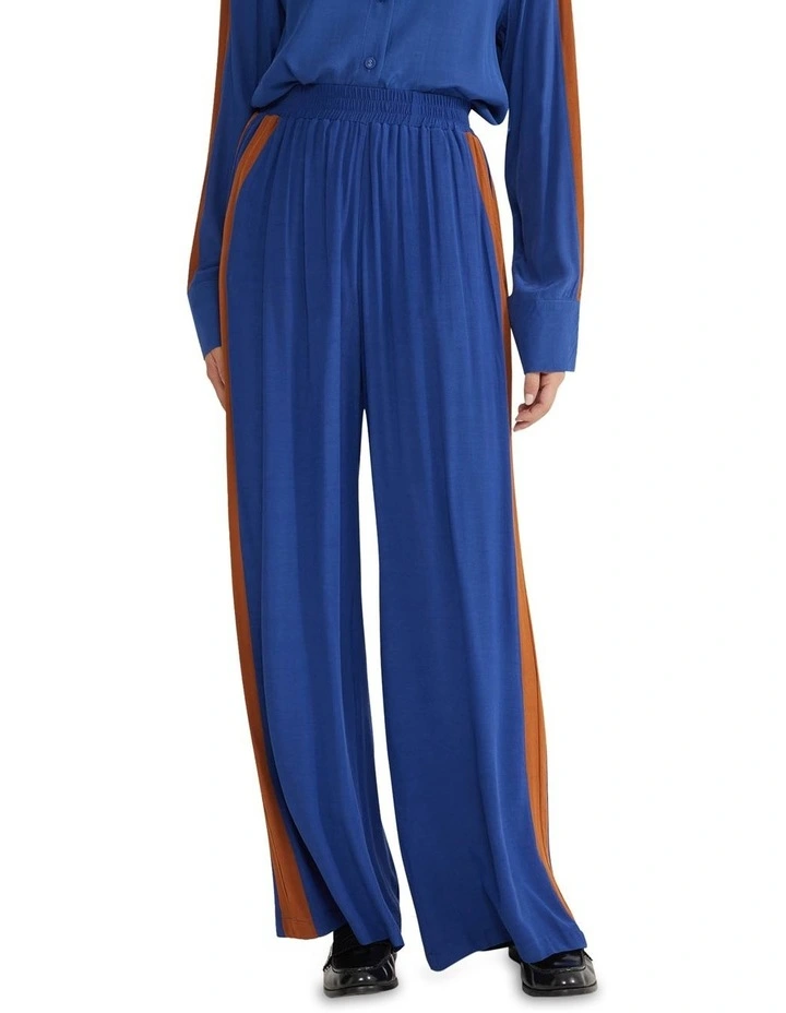 Chantel Contrast Panel Pants in Blue