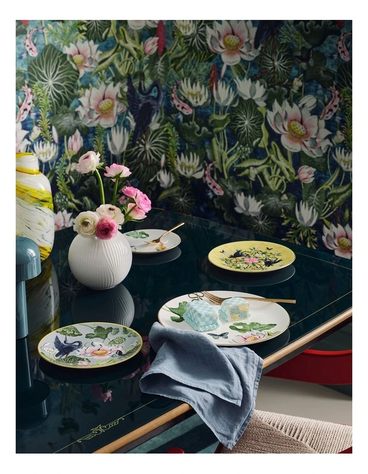 Wonderlust Waterlily Plate 27cm in Multi