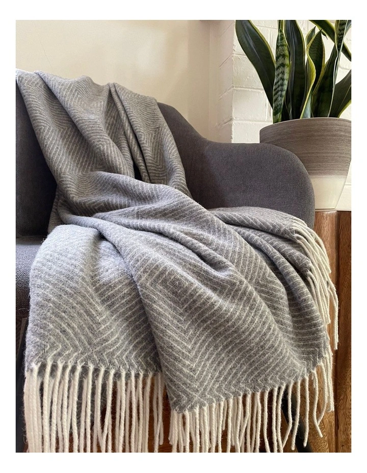Hampton Throw Blanket in Light Grey