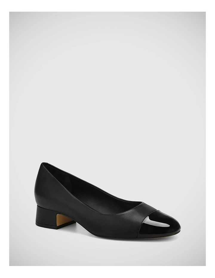Edithe Leather Pump in Black