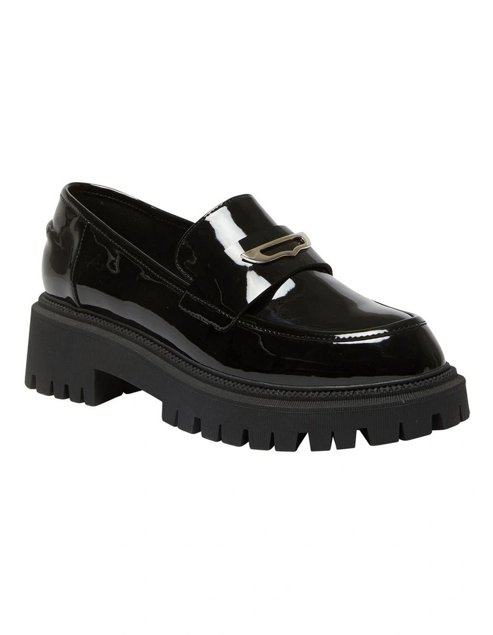 Simon Flat Shoes in Black