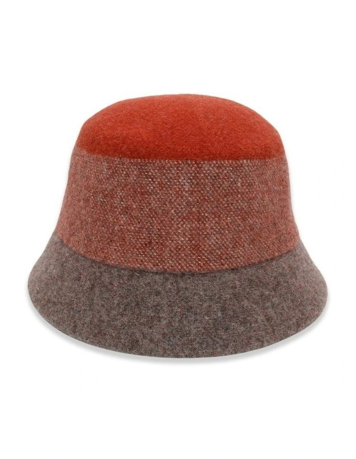 Eve Woollen Pull On in Orange