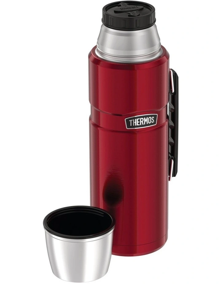 Vacuum Insulated Flask 2L in Red