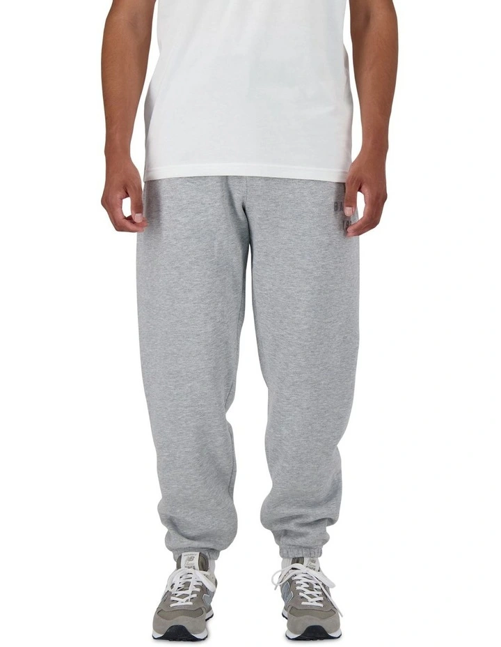 Fleece Graphic Jogger in Athletic Grey