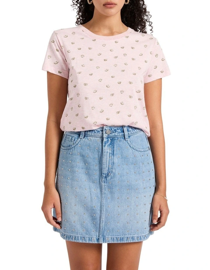 Living On The Hedge Tee in Petal Multi