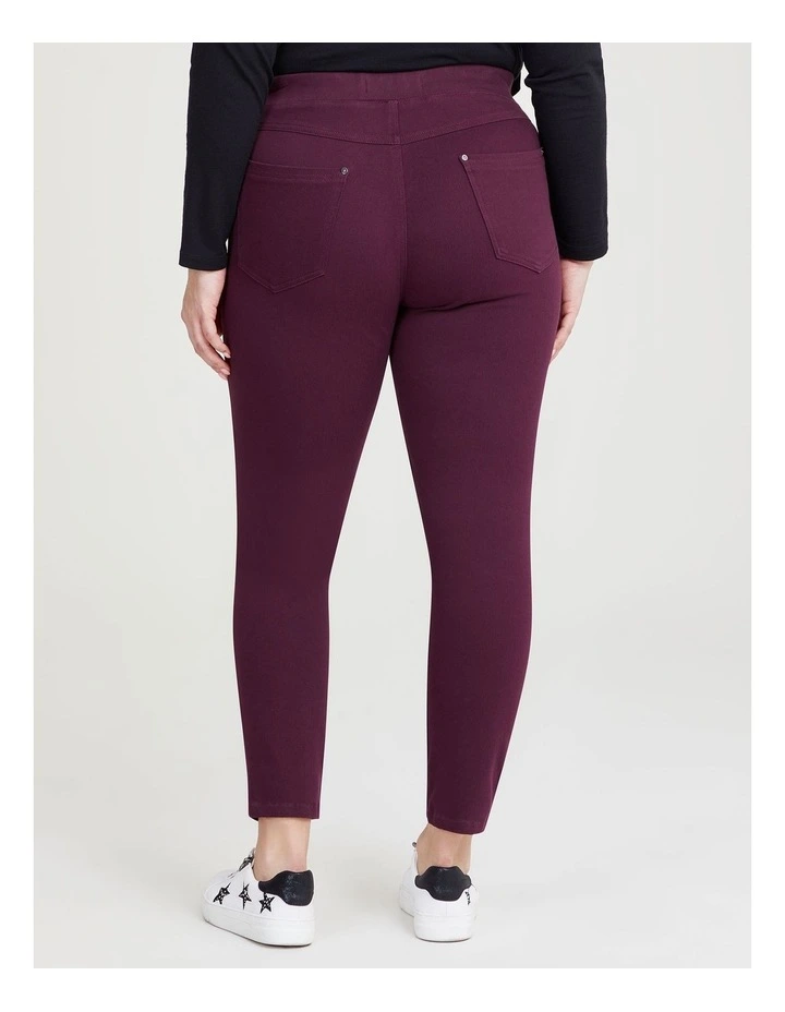 The Best Friend Denim Jegging in Merlot