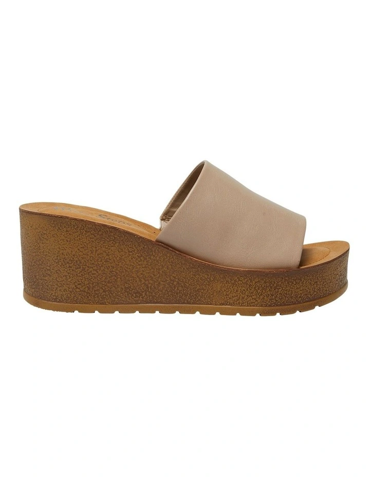 Landon Sandals in Nude Smooth