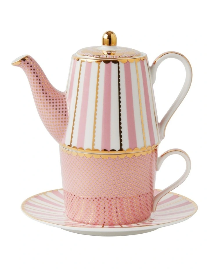 Gift Boxed Teas & C's Regency Tea for One With Infuser 340ml in Pink