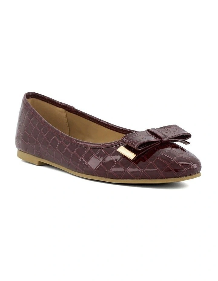 Hannah Ballet Flat in Burgundy