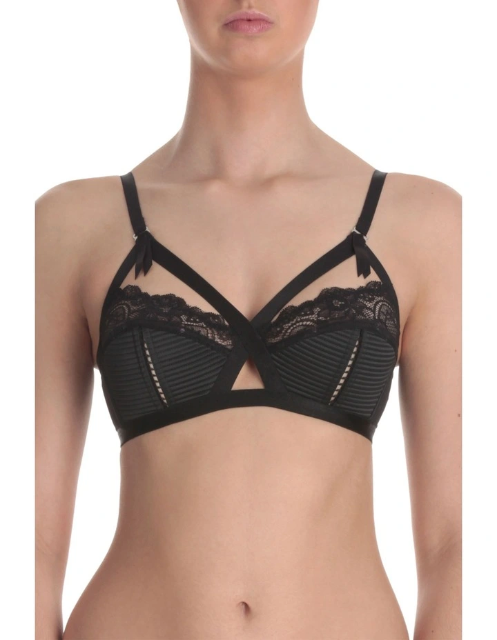 Madame X Wirefree Bra Black