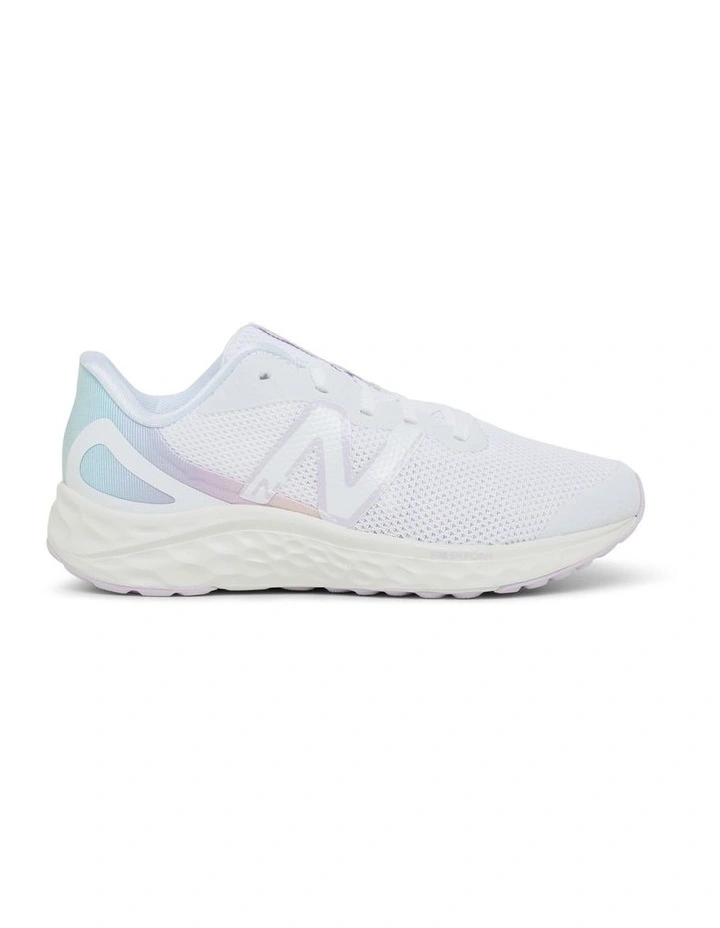 Arishi V4 Grade School Sport Shoe in White