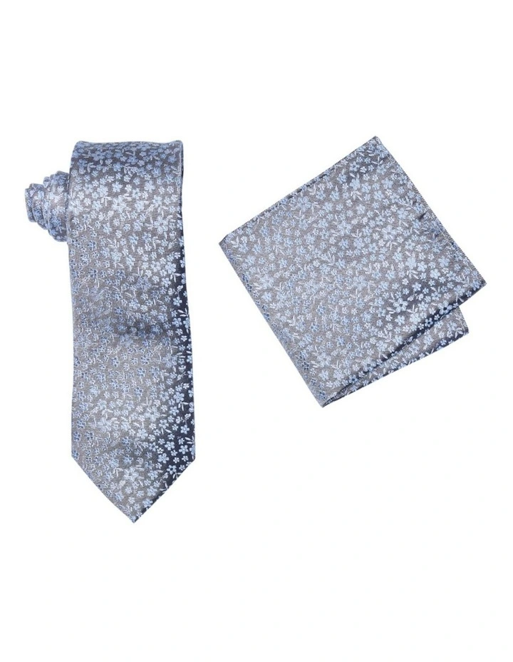Zenetti Paisley Silk Tie and Hank Set in Light Blue