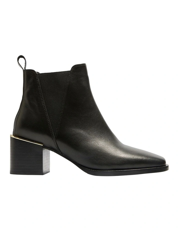 Blake Boots in Black Leather