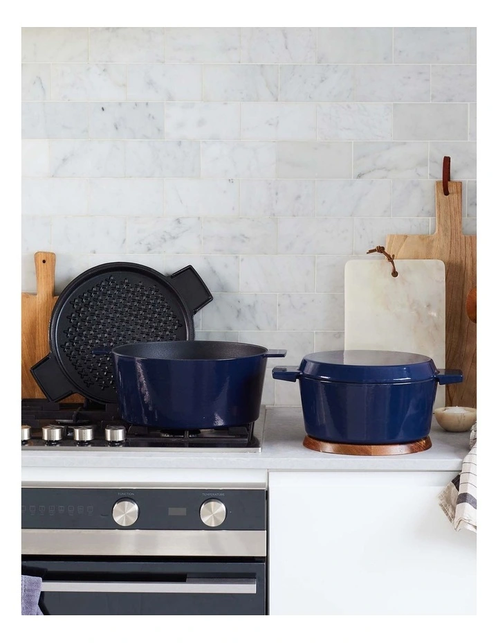 French Oven Grill Duo 24cm/3.5L in Midnight Blue