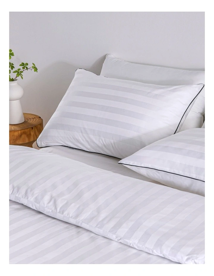600TC Kensington Cotton Jacquard Stripe Quilt Cover Set in White