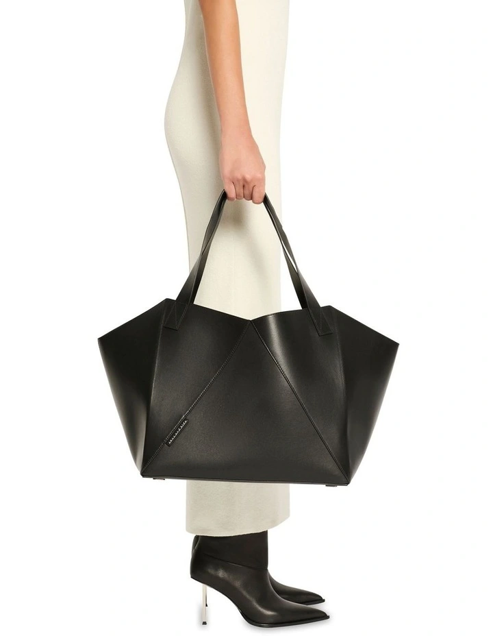 Hidden Baggage Tote in Black
