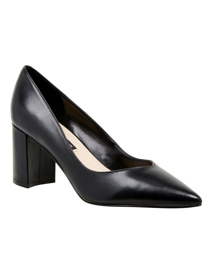 Cate Pumps