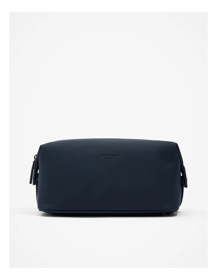 Recycled Blend Logo Wash Bag in Navy