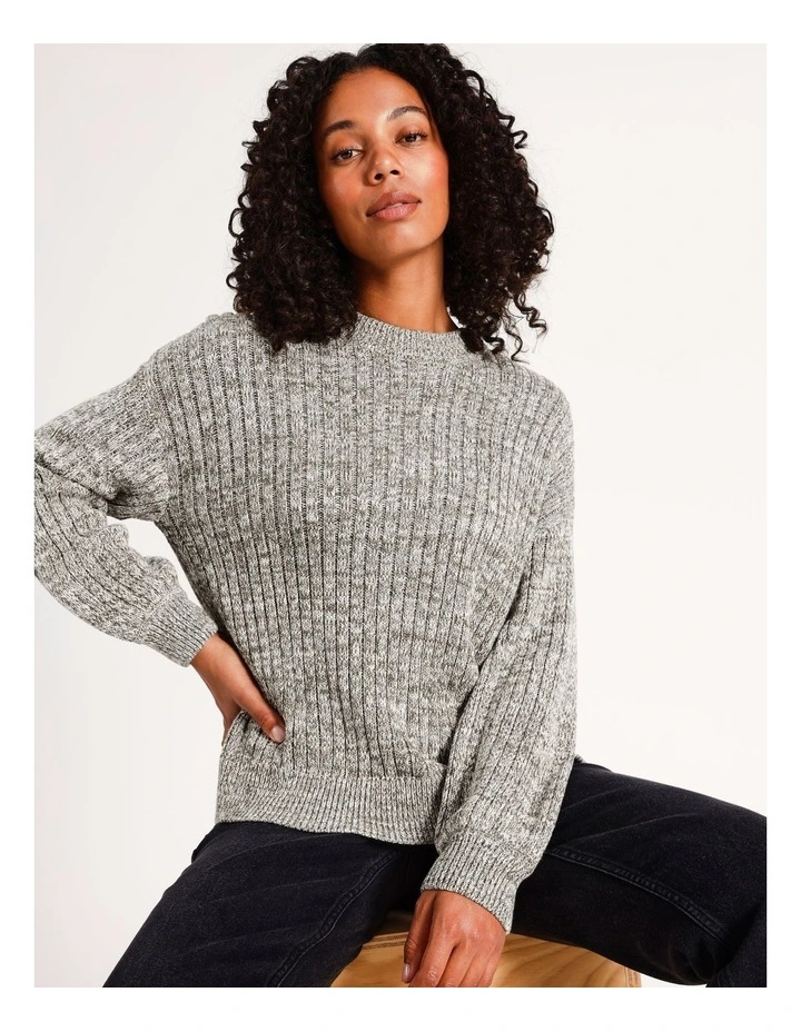 Organic Twist Yarn Crew Neck Jumper in Khaki