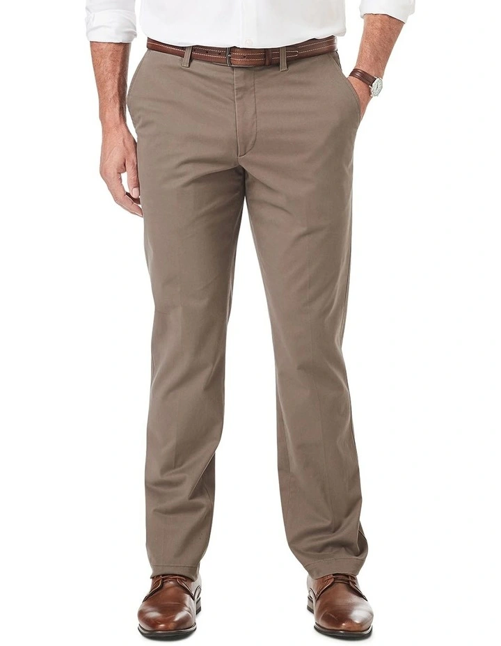Comfort Stretch Chino Pant in Walnut