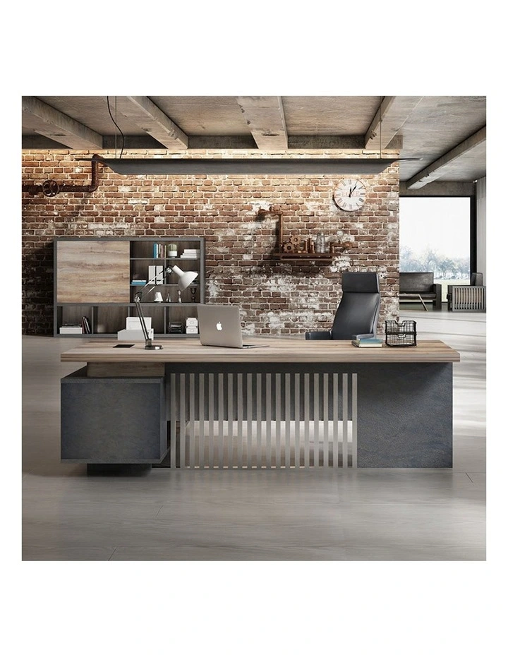 Daxton Executive Desk With Right Return in Black