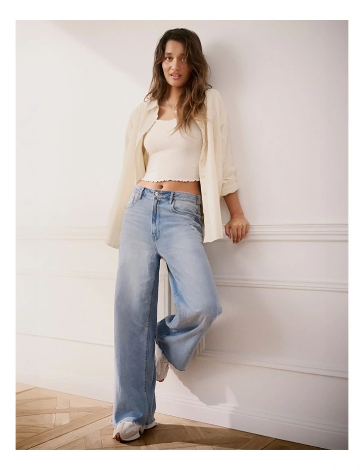 Super High-Waisted Ripped Baggy Wide-Leg Jean in Iced Light Indigo
