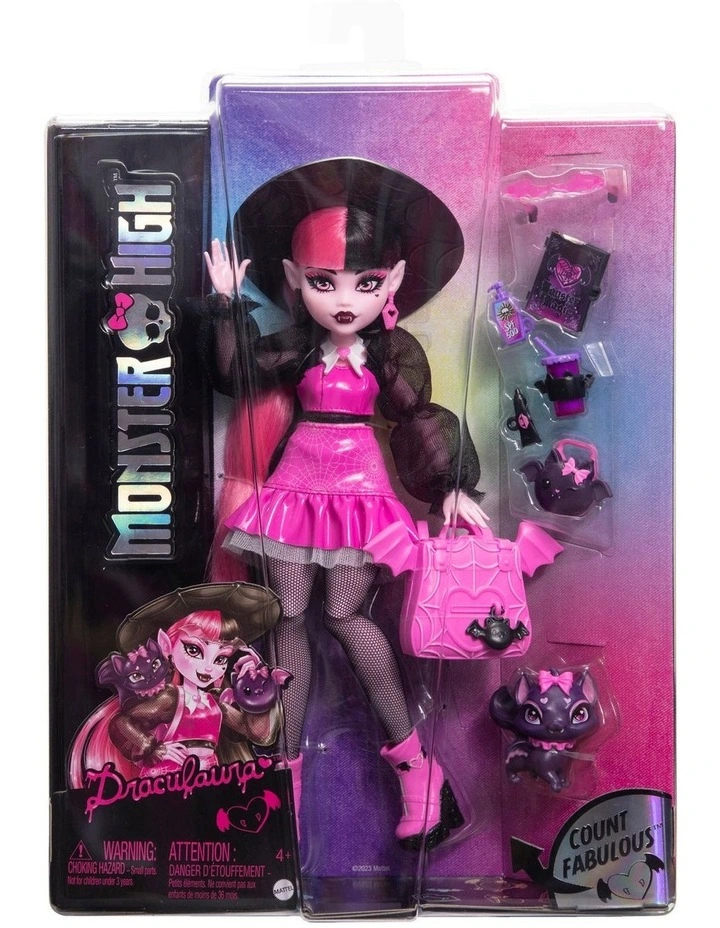 Draculaura Fashion Doll