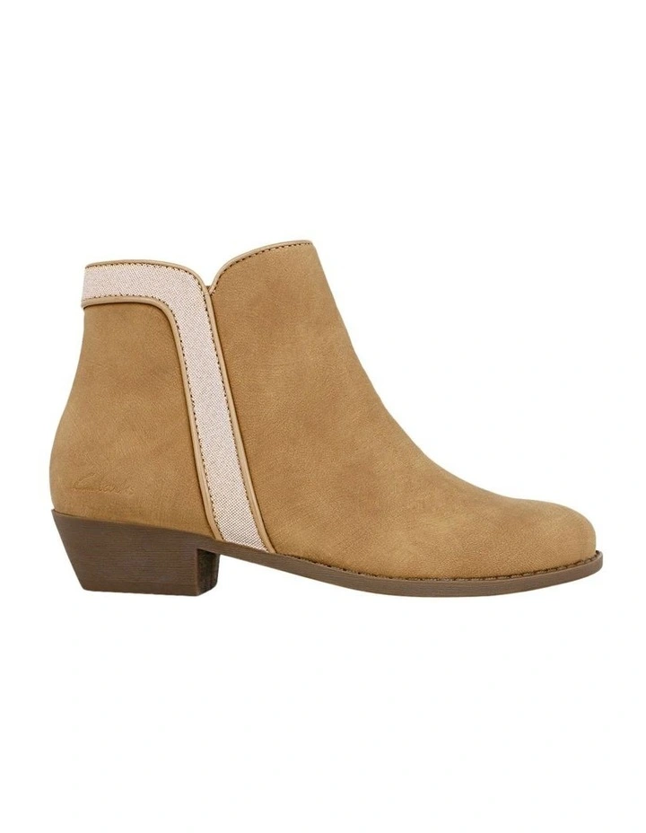 Jamie Boots in Natural