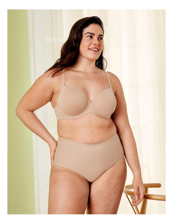 Revive Smooth Full Cup Contour Bra In Warm Taupe