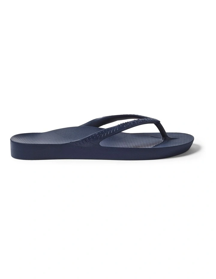 Arch Support Thongs in Navy