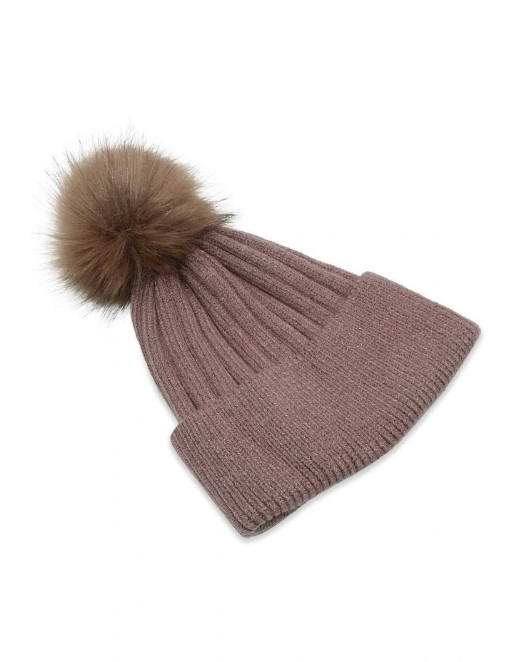 Remi Beanie in Brown