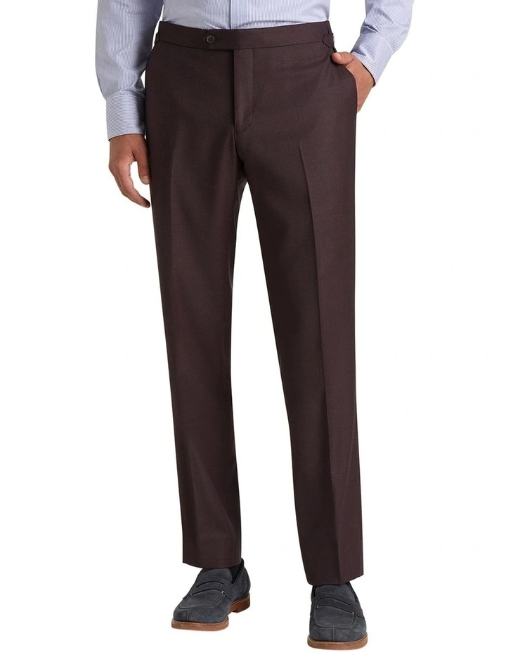 Guthrie Trouser in Dark Red