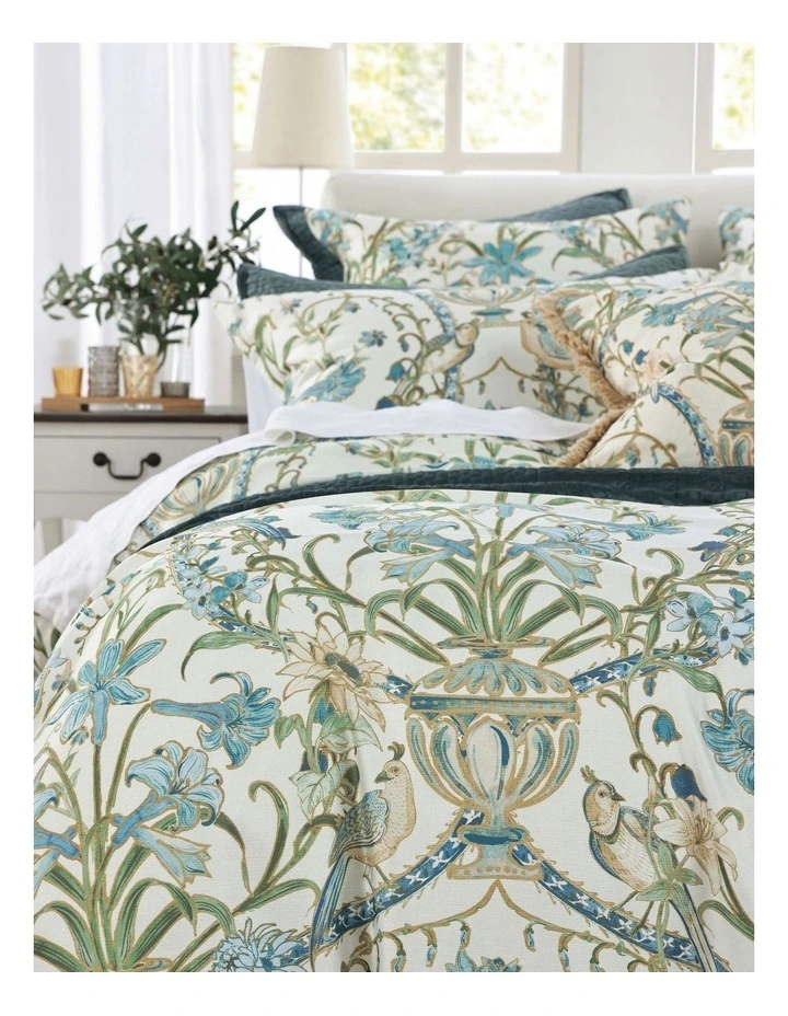 Augusta Quilt Cover Set in Multi