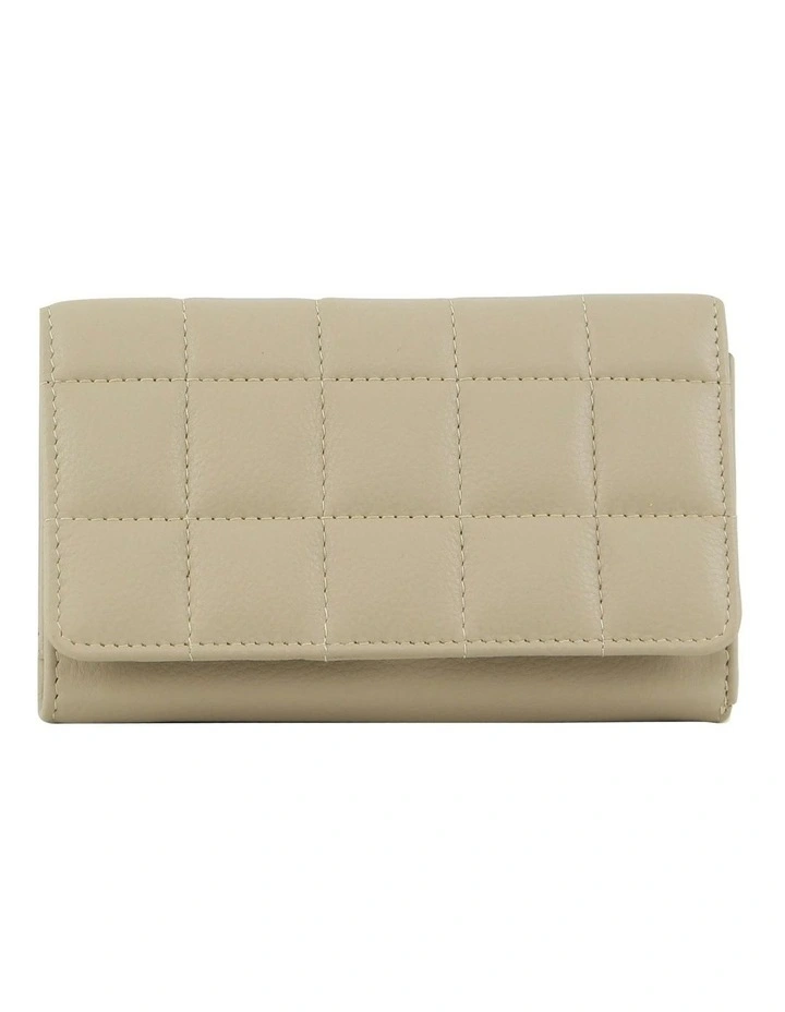 Pleated Leather Tri-Fold Wallet in Cement