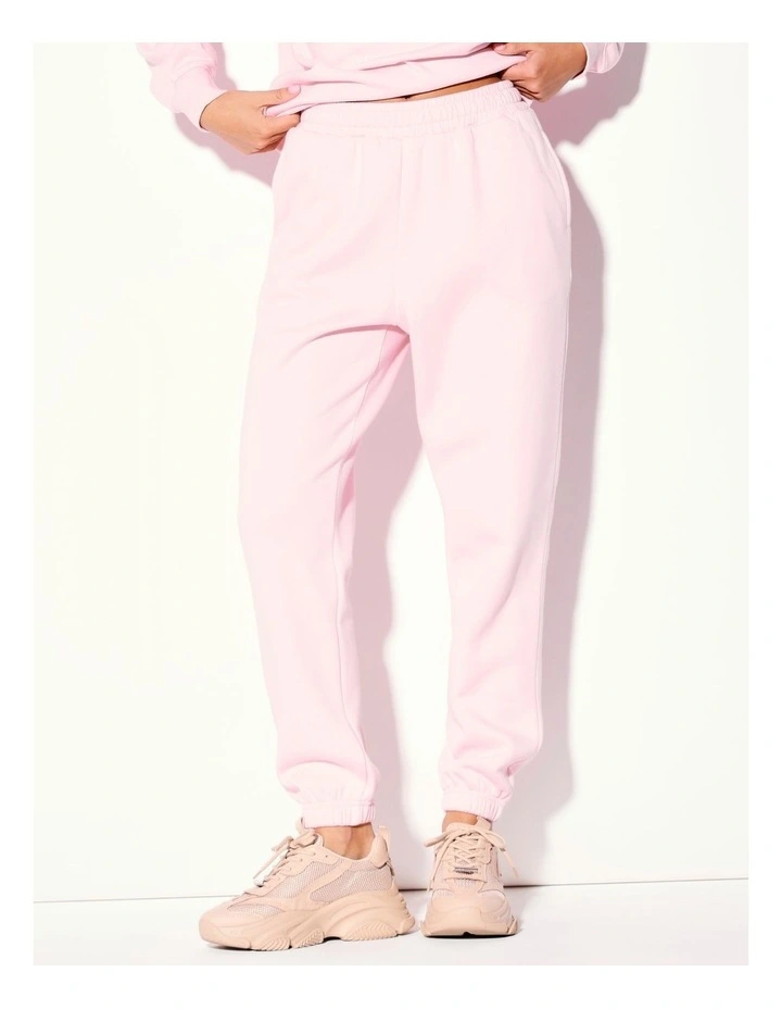 Elastic Cuff Relaxed Trackpant in Light Pink
