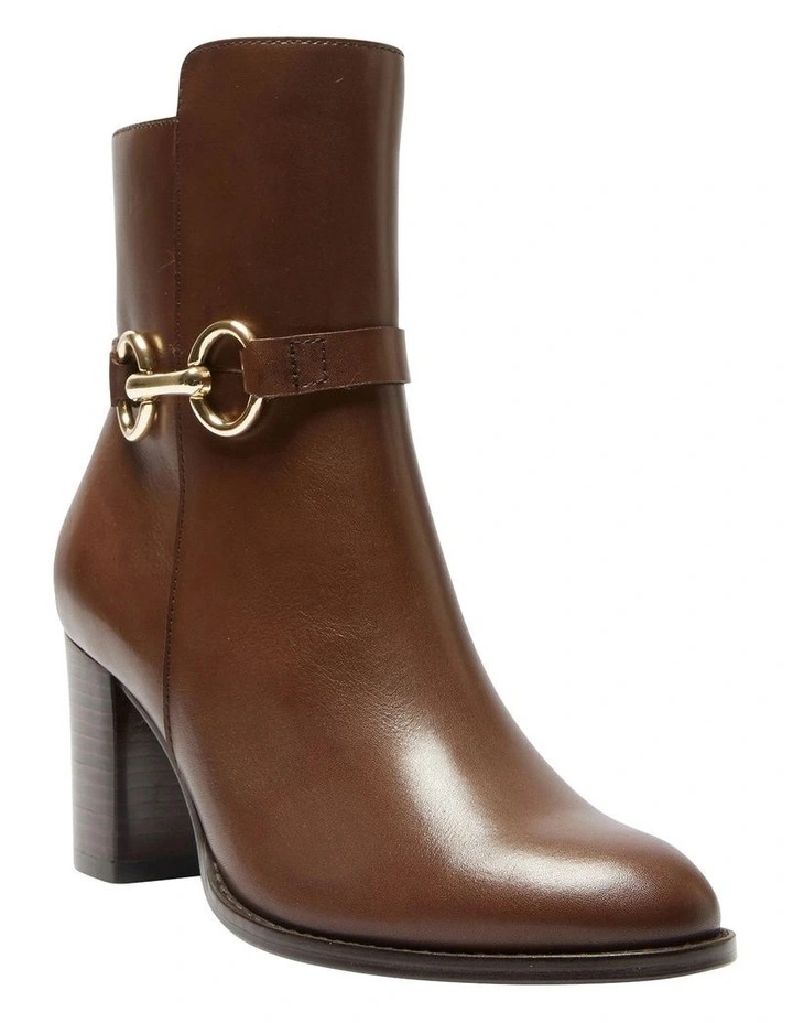 Gemini Boots in Brown Leather