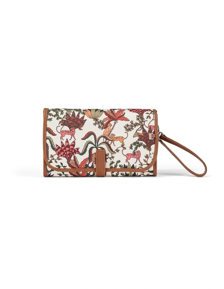 Change Mat Clutch in Jungle Cream/Tan