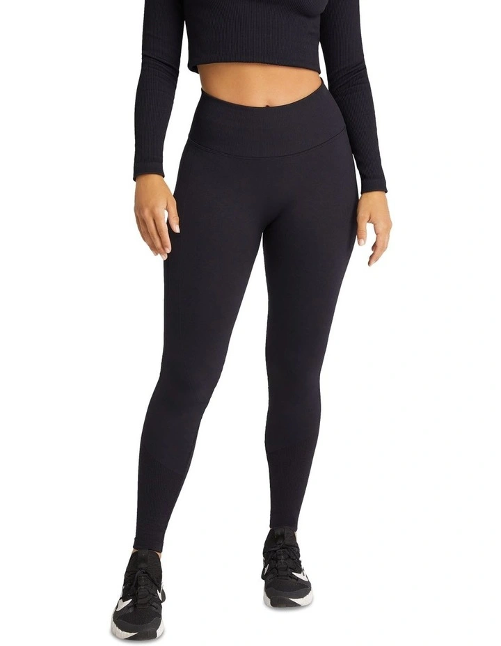 Seamless Scrunch Bum Full Length Tights in Black