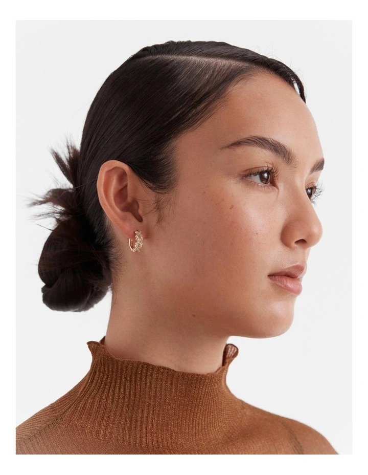 Daydream Huggie Hoop Earrings in Gold