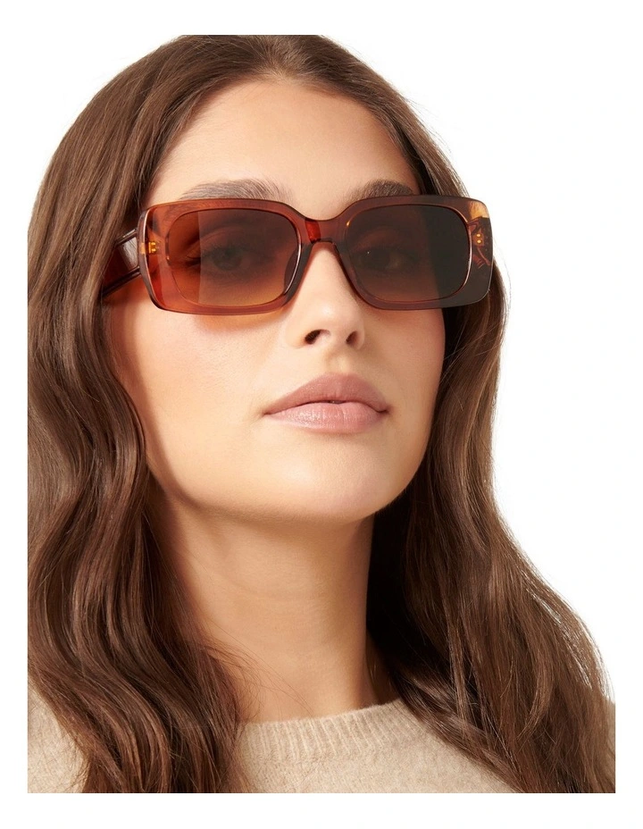 Lila Rectangle Sunglasses in Brown