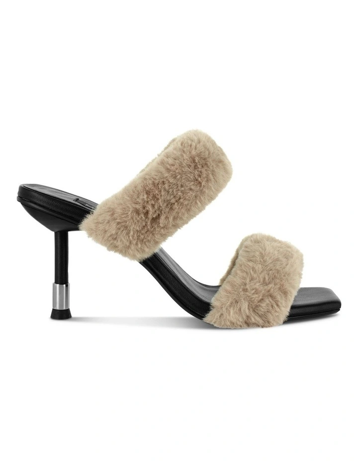 Quisha Heeled Sandals in Brown