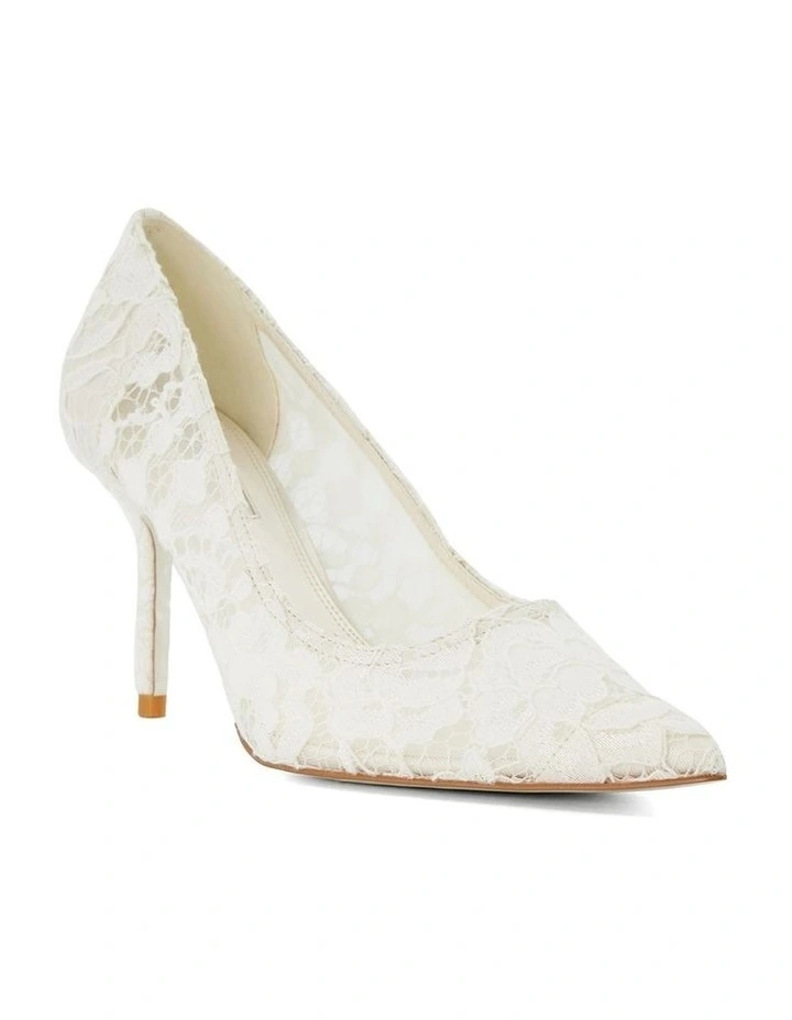 Adoring Bridal Pump in Ivory