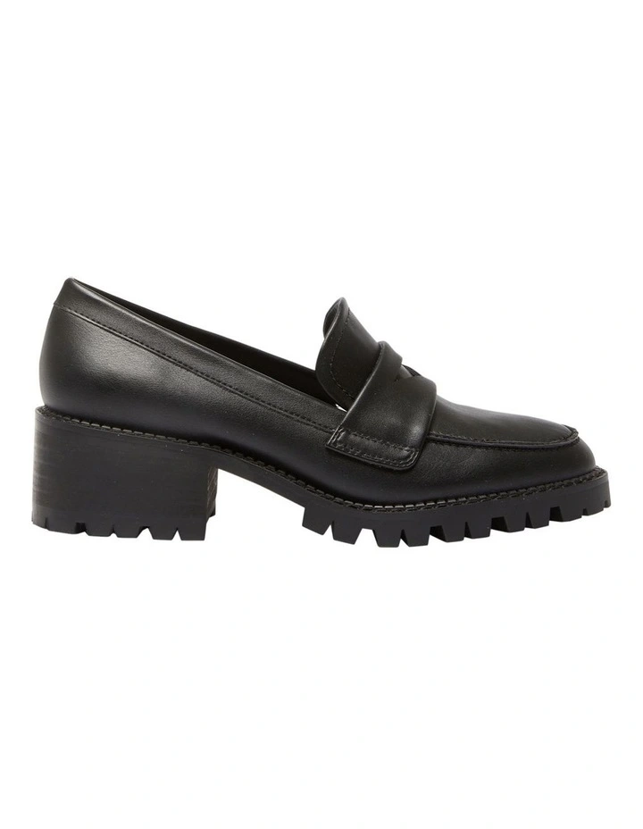 Teacher Shoes in Black Smooth