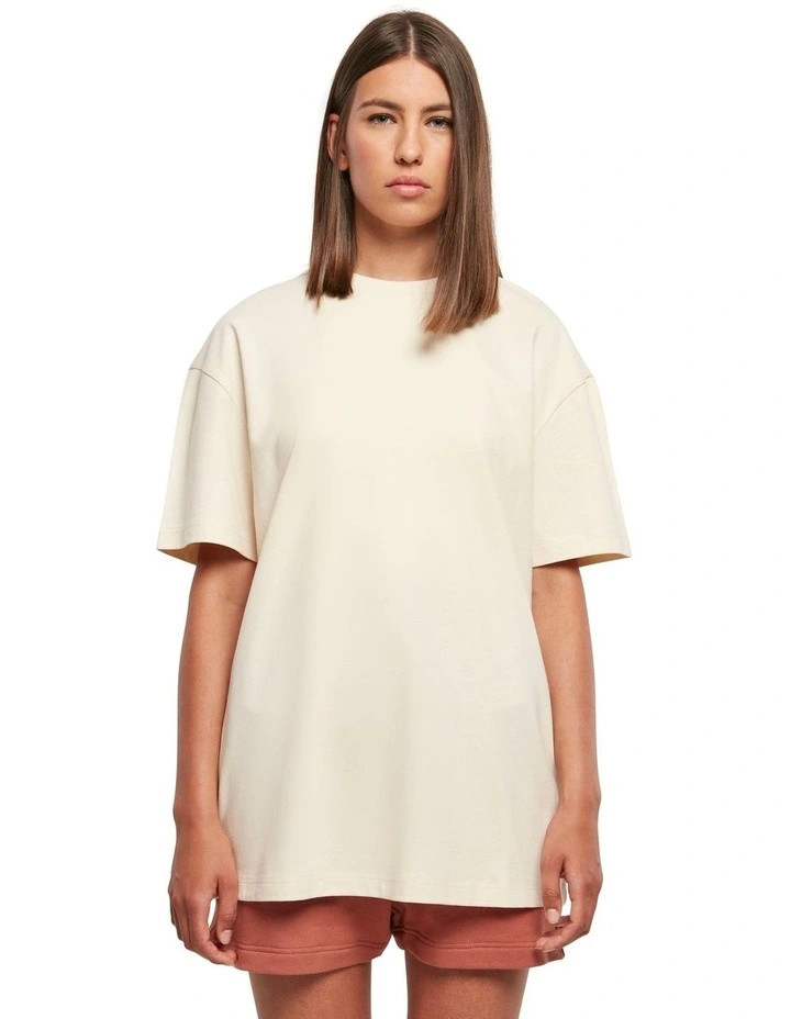Oversized Boyfriend Tee in White Sand