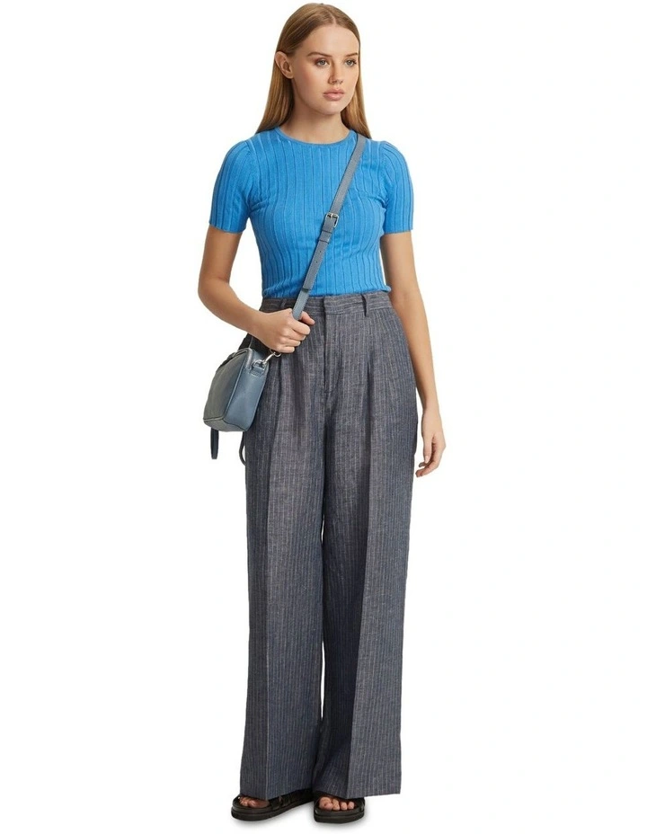 Sasha Crew Neck Short Sleeve Knit Top in Blue